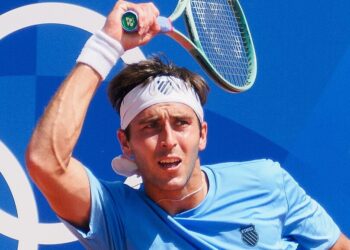 Tomas Martin Etcheverry v Jakub Mensik betting tips and predictions