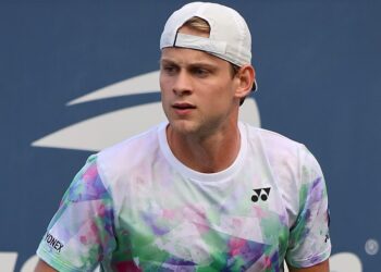 Alexei Popyrin v Zizou Bergs betting tips and predictions